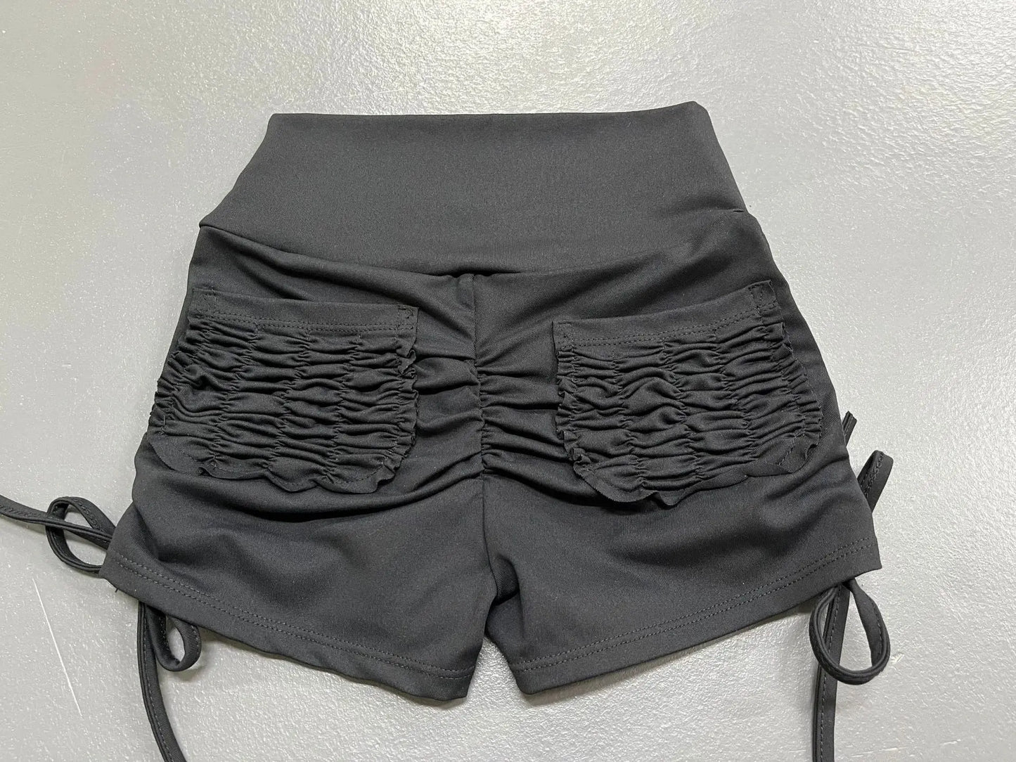 FlexCurve™: High-Waist Yoga Shorts 🏋️‍♀️💃🌸