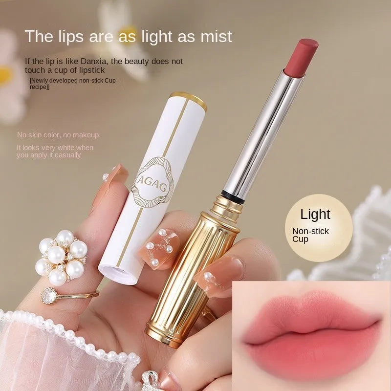 VelvetKiss™: Non-Stick Cup Matte Lip Gloss 💄💋✨